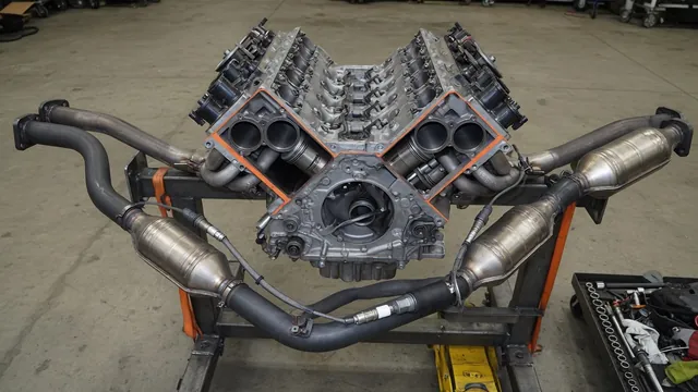 Schematic showing cylinder 1, both engine banks, and oxygen sensor positions along separate exhaust paths.