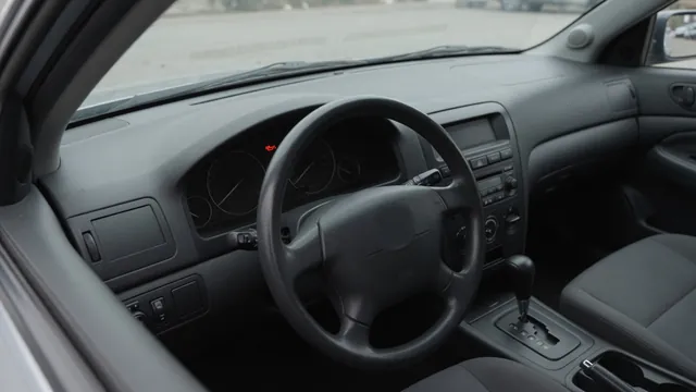 Dashboard oil temperature warning with a stationary vehicle and its engine switched off
