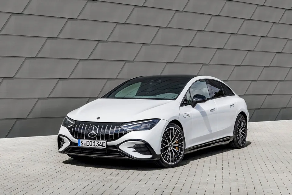 EQE AMG 1 generation