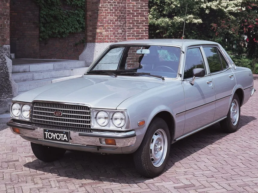 Toyota Corona, generation photo
