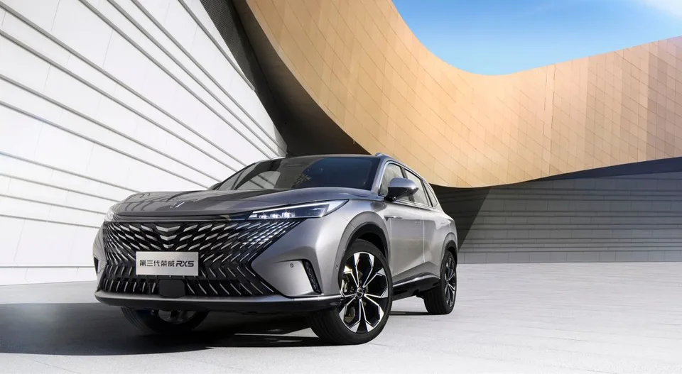 RX5 1 generation, restyling 1