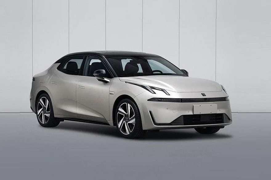 Lynk & Co 07, generation photo