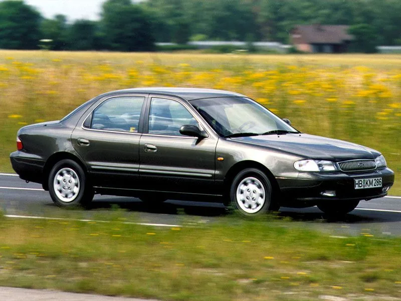 Kia Clarus, generation photo