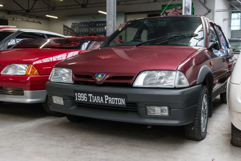 Tiara 1 generation