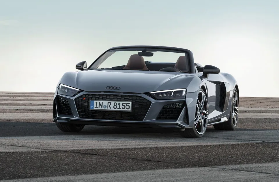 Audi R8, generation photo