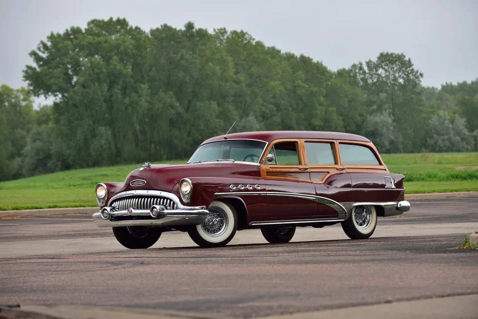 Buick Roadmaster, generation photo
