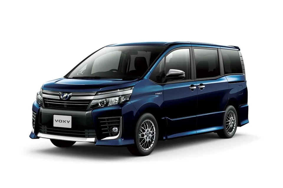 Voxy 3 generation