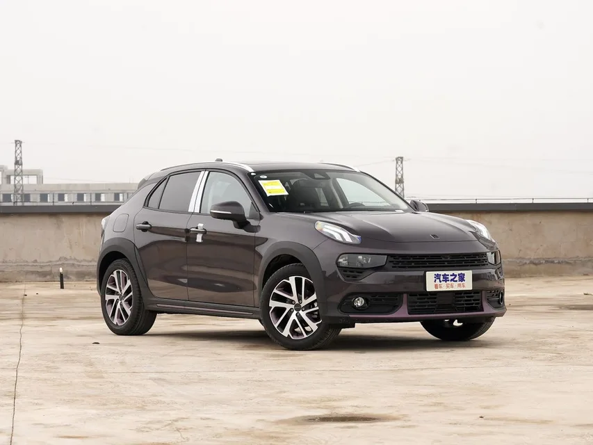 Lynk & Co 02, generation photo
