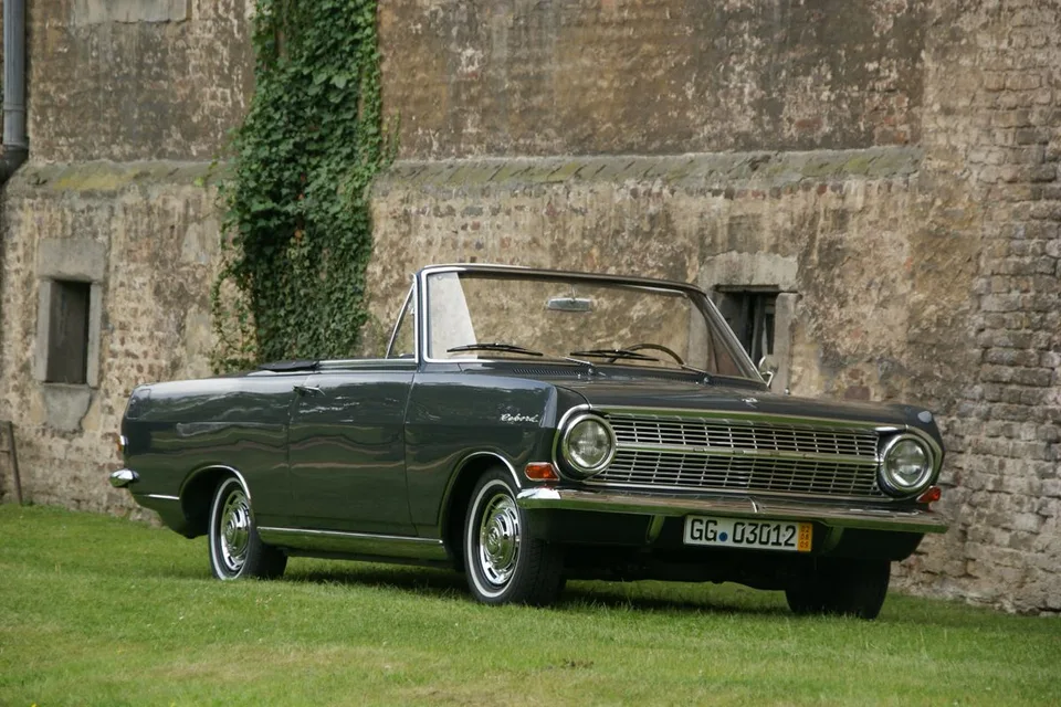 Opel Rekord, generation photo