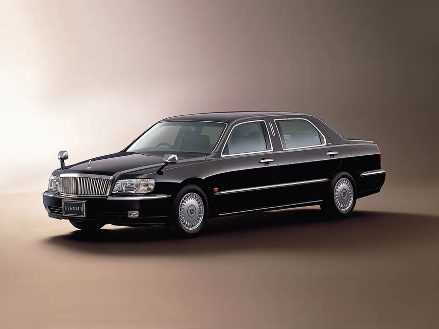 Mitsubishi Dignity, generation photo
