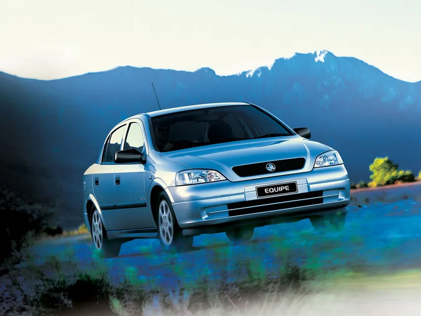 Holden Astra, generation photo