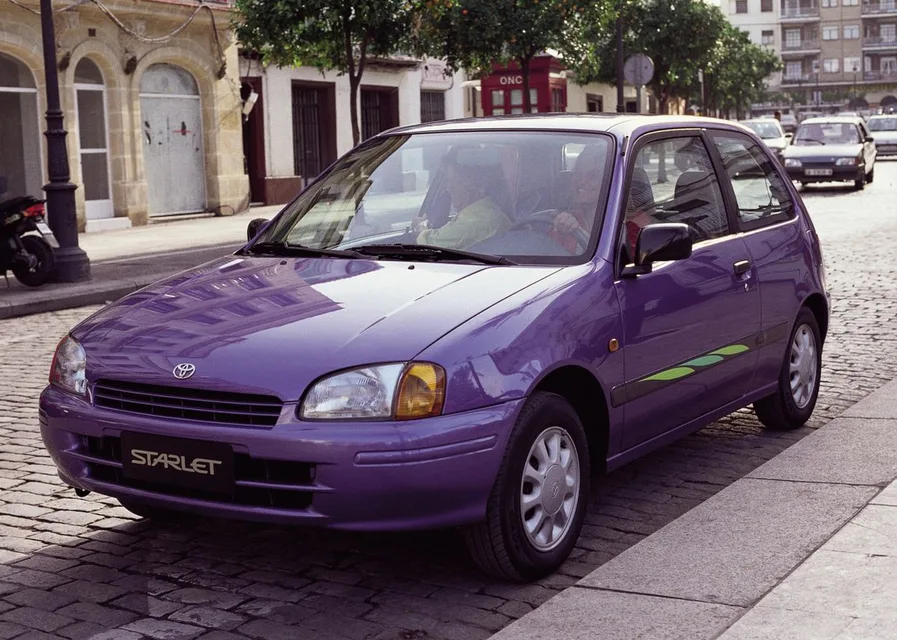 Toyota Starlet, generation photo