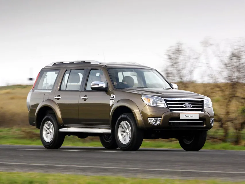 Everest 1 generation, restyling