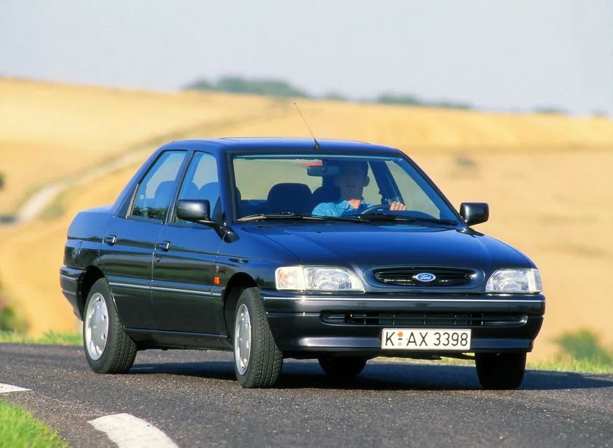 Ford Escort, generation photo