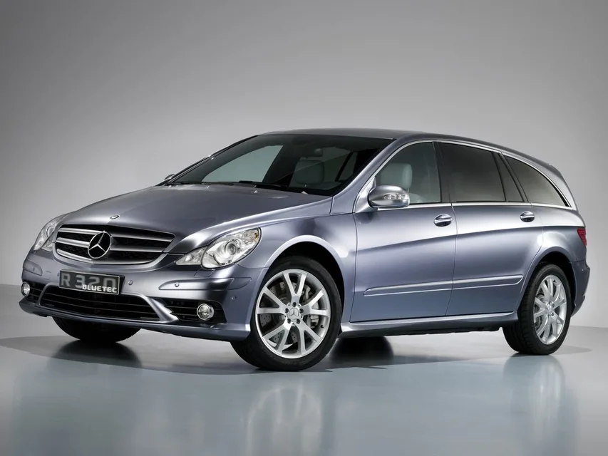 R-Class 1 generation, restyling