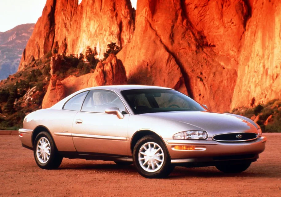 Buick Riviera, generation photo