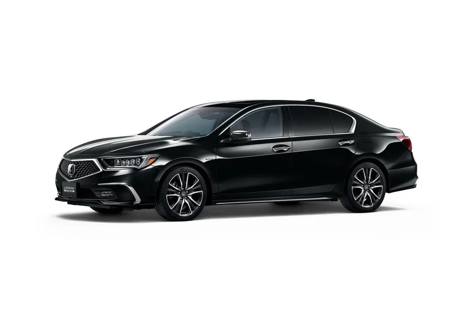 Legend 5 generation, restyling