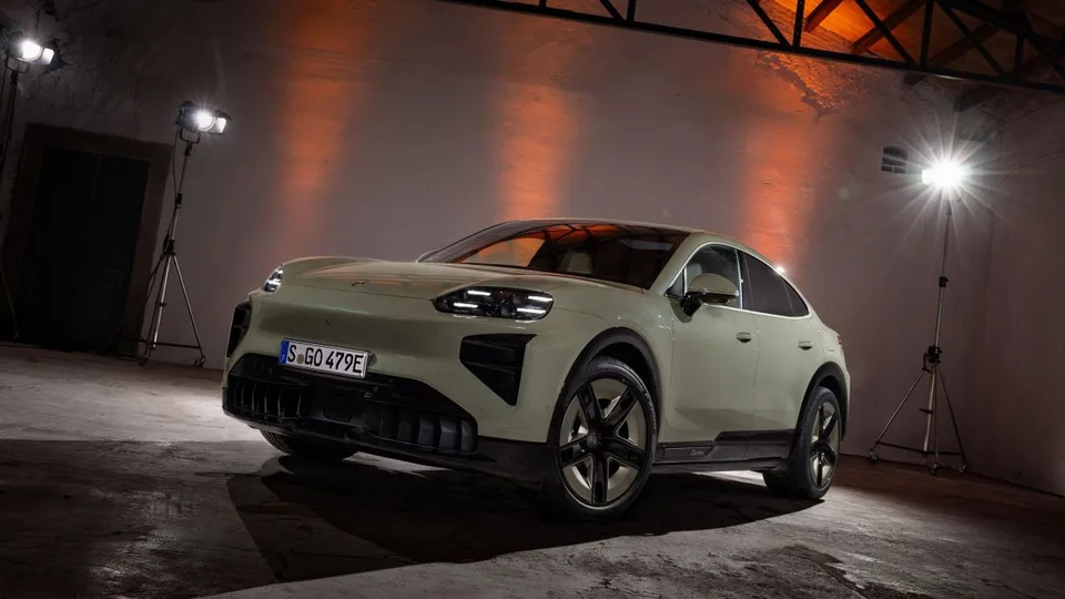 Cayenne Coupe Electric 1 generation