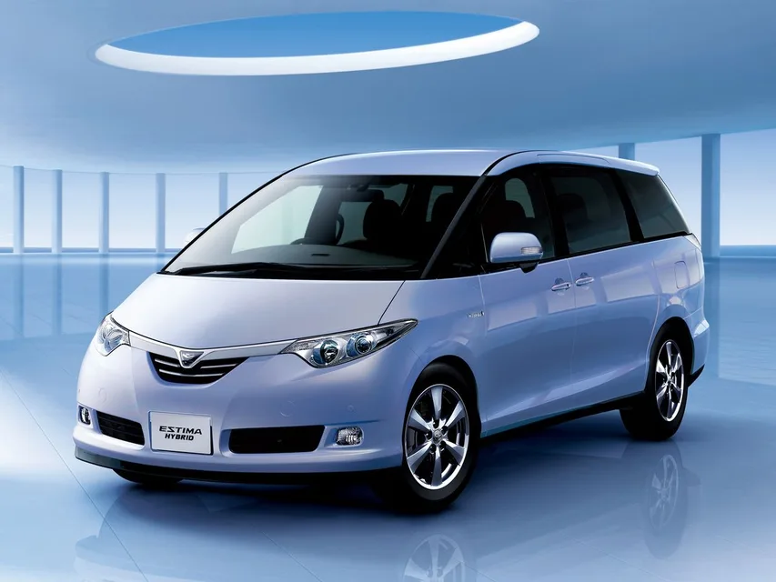 Estima 3 generation