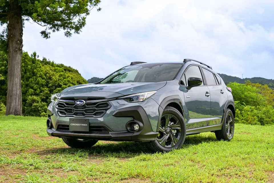 Subaru Crosstrek, generation photo