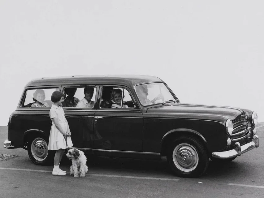 Peugeot 403, generation photo