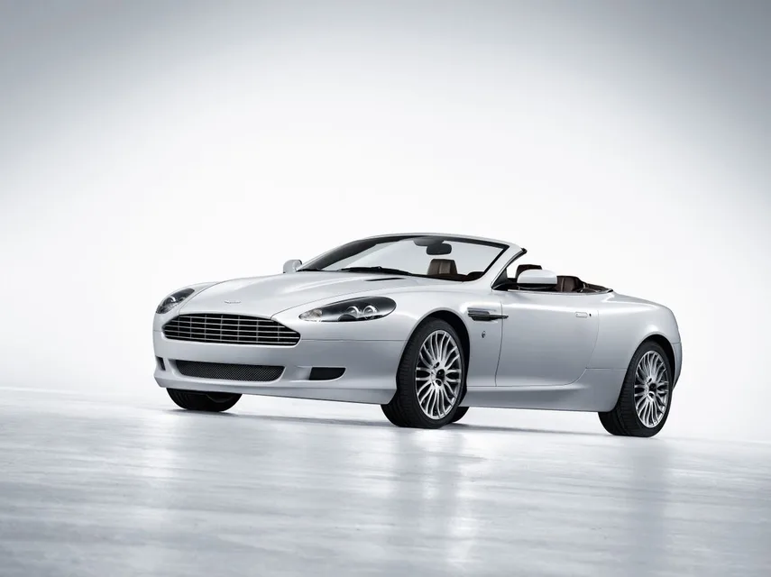 DB9 1 generation, restyling