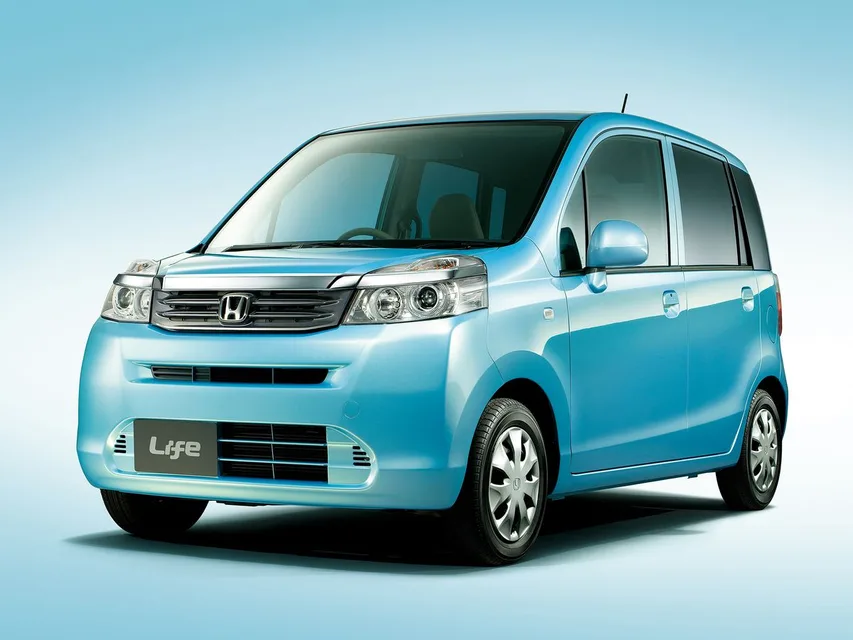 Life 5 generation, restyling