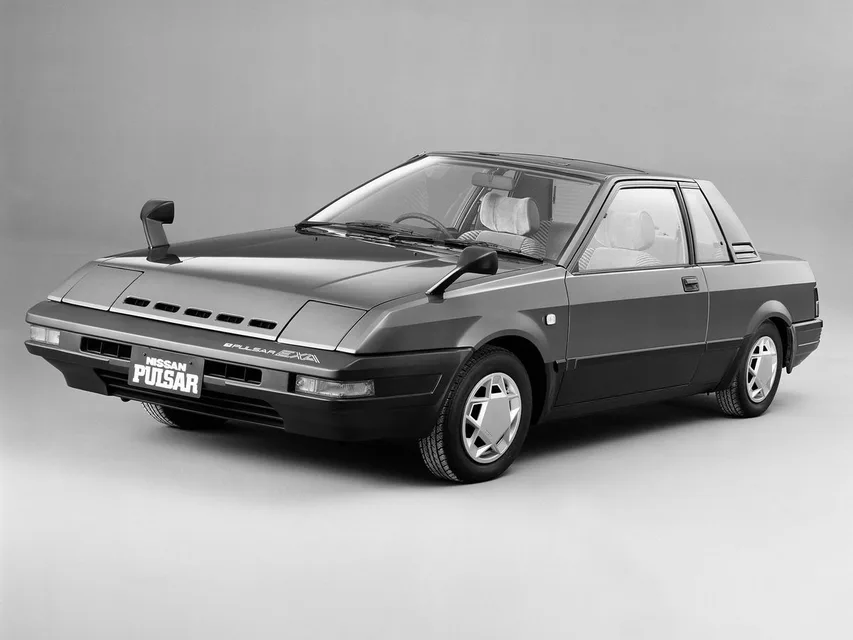 Nissan Pulsar, generation photo