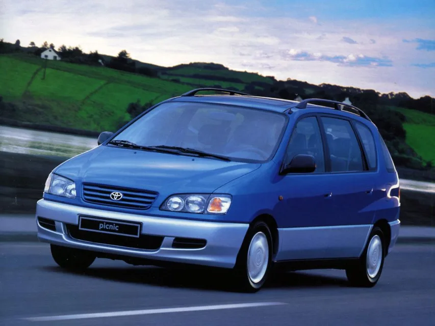Toyota Picnic, generation photo