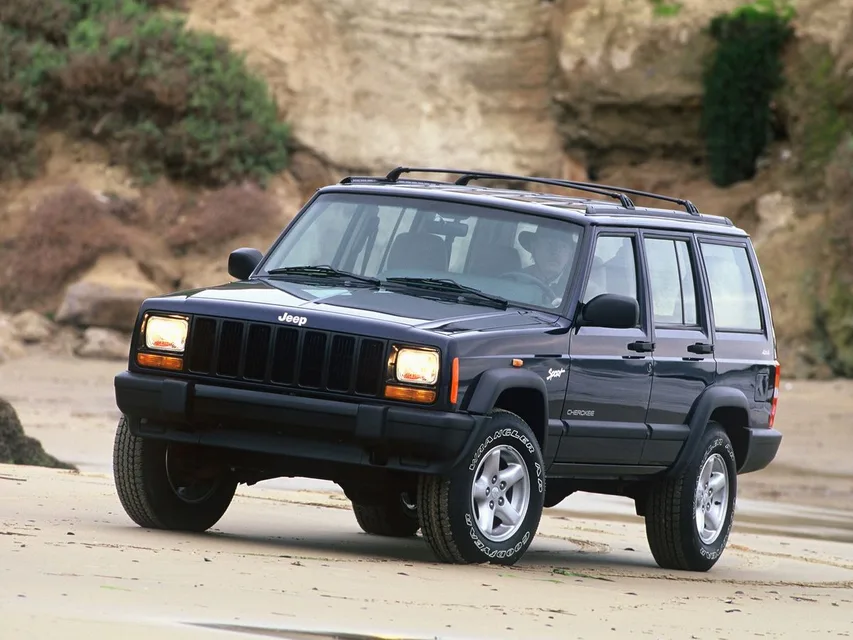 Cherokee 2 generation, restyling