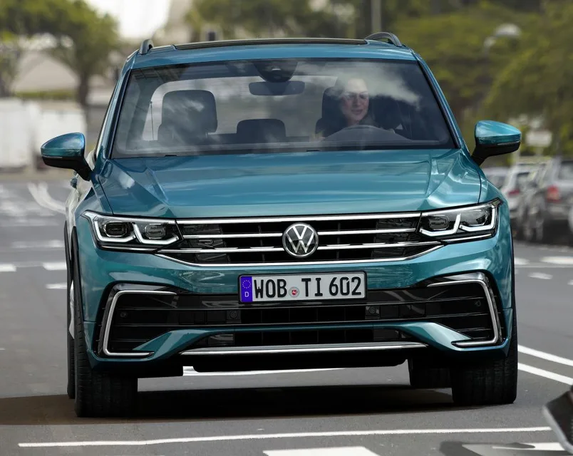 Volkswagen Tiguan, generation photo