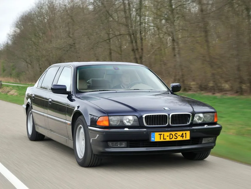 BMW 7 series, generation photo