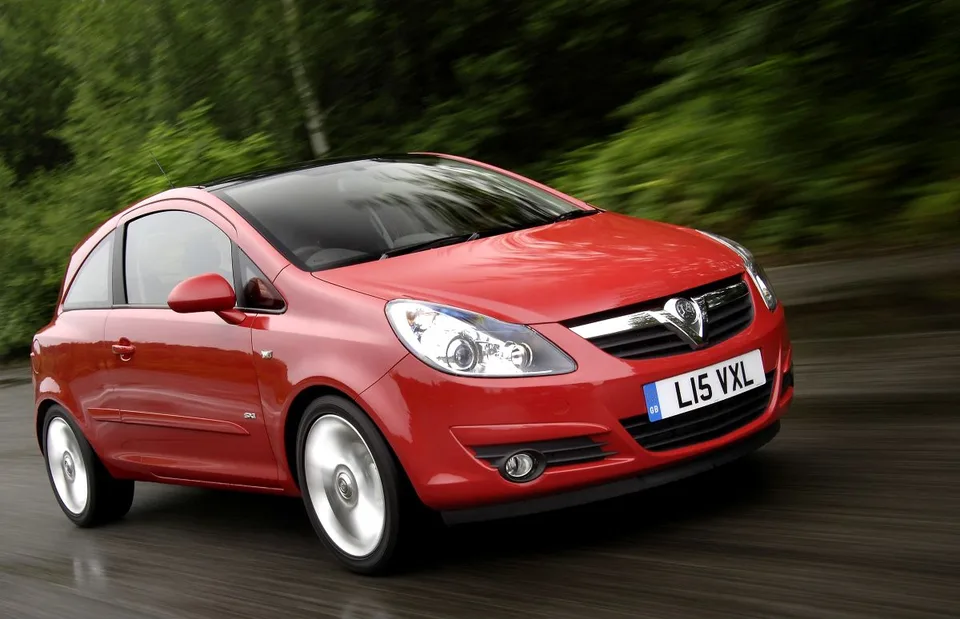 Corsa 4 generation