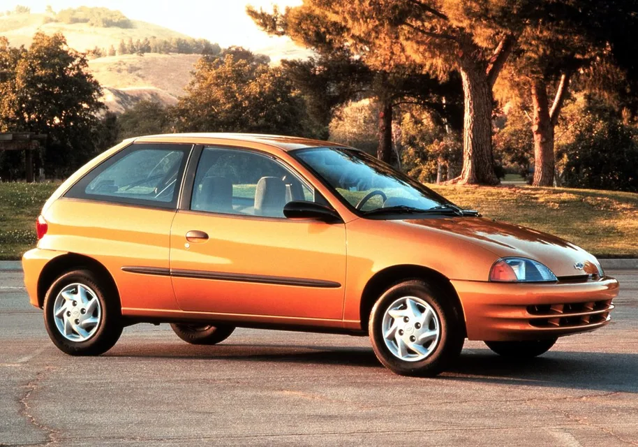 Chevrolet Metro, generation photo