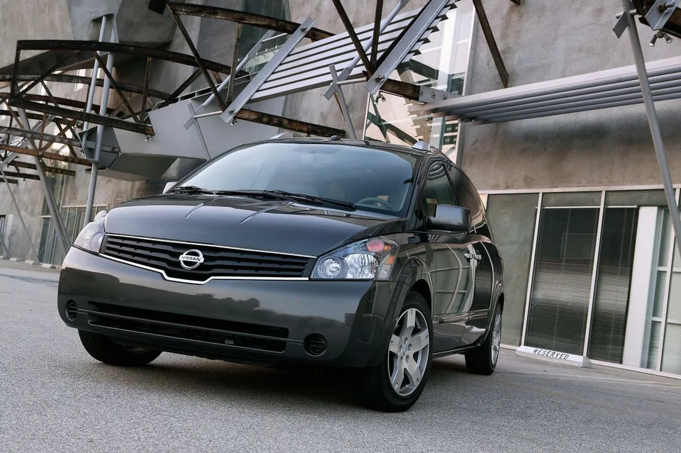 Nissan Quest, generation photo