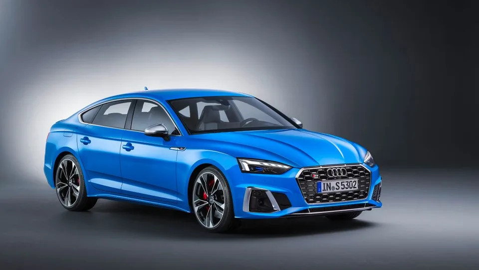 Audi S5, generation photo