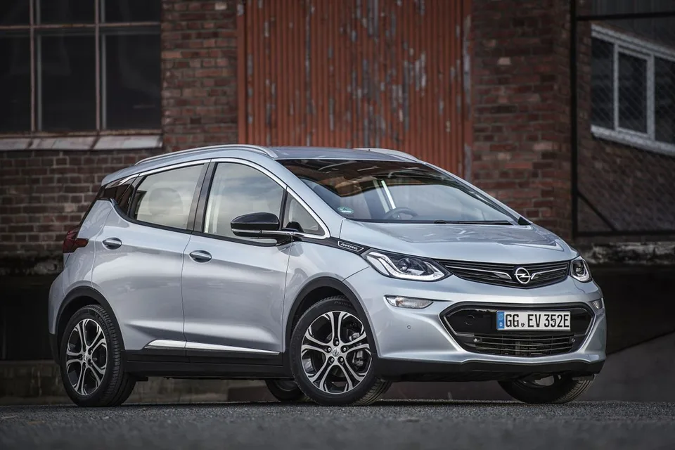Opel Ampera, generation photo