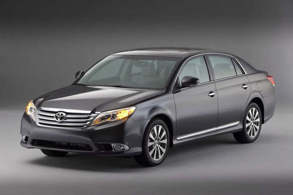 Avalon 3 generation, restyling 2
