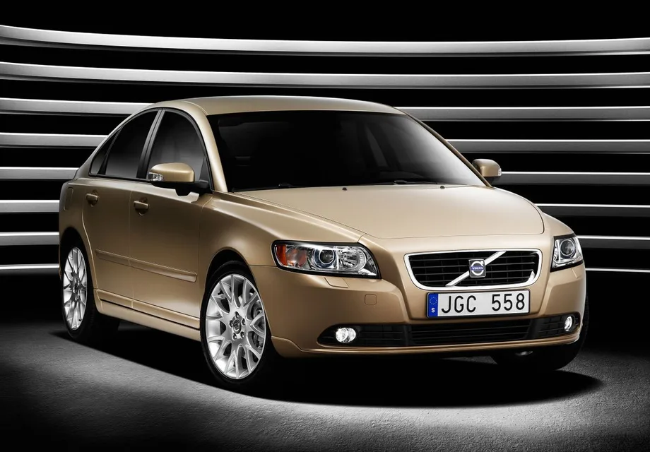 S40 2 generation