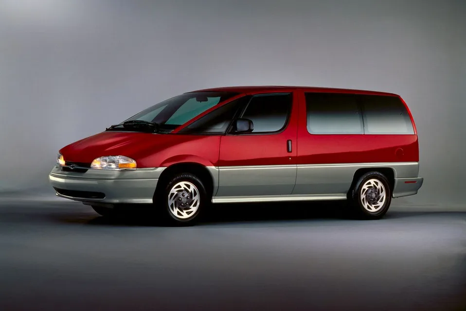 Lumina APV 1 generation