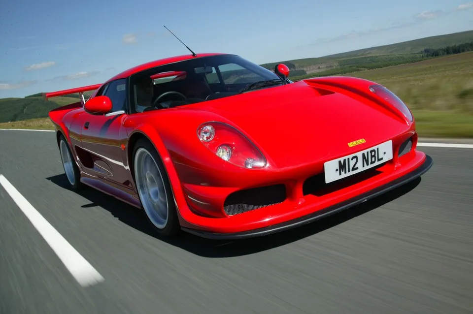 Noble M12 GTO, generation photo