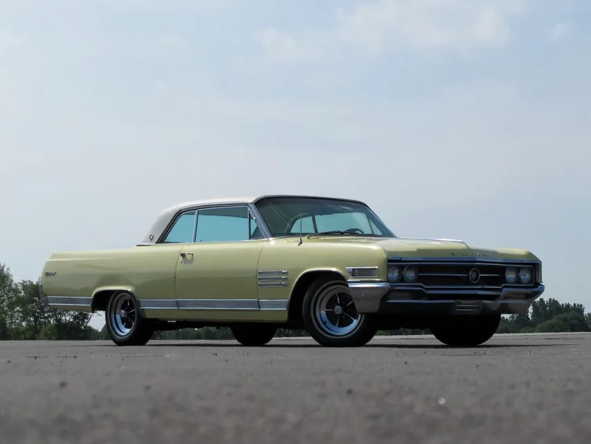 Buick Wildcat, generation photo