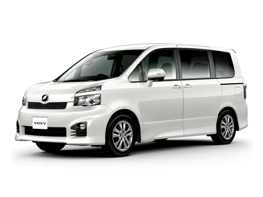 Voxy 2 generation, restyling