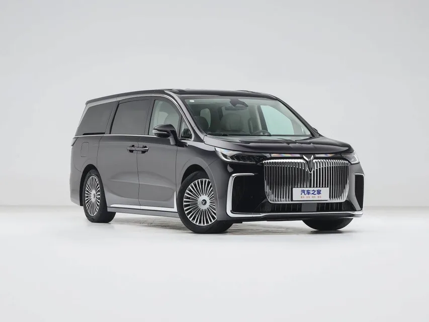 Dreamer 1 generation, restyling