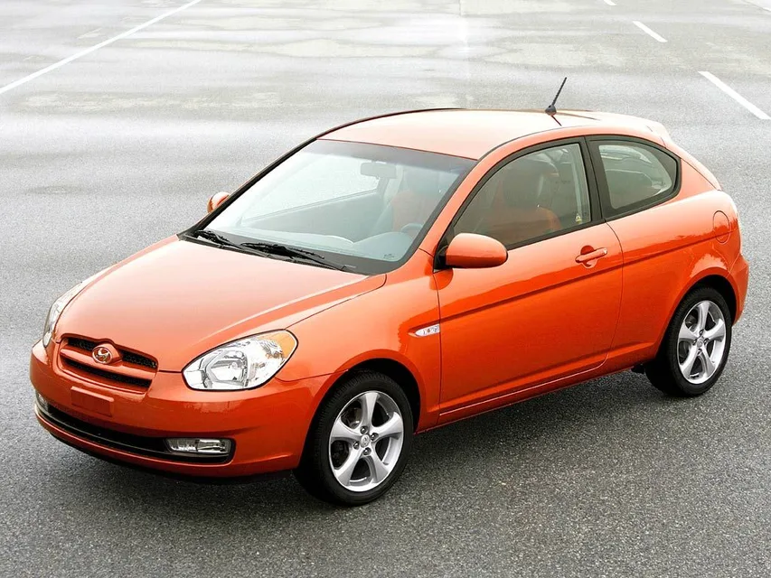 Hyundai Verna, generation photo