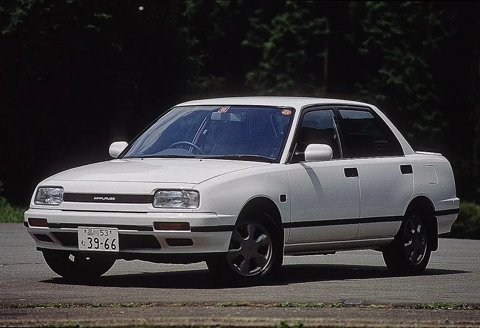 Daihatsu Applause, generation photo