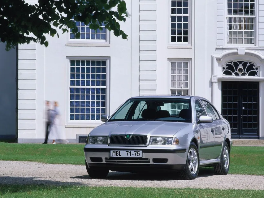 Octavia 1 generation