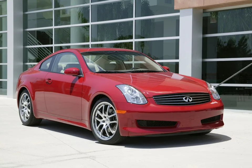 Infiniti G, generation photo