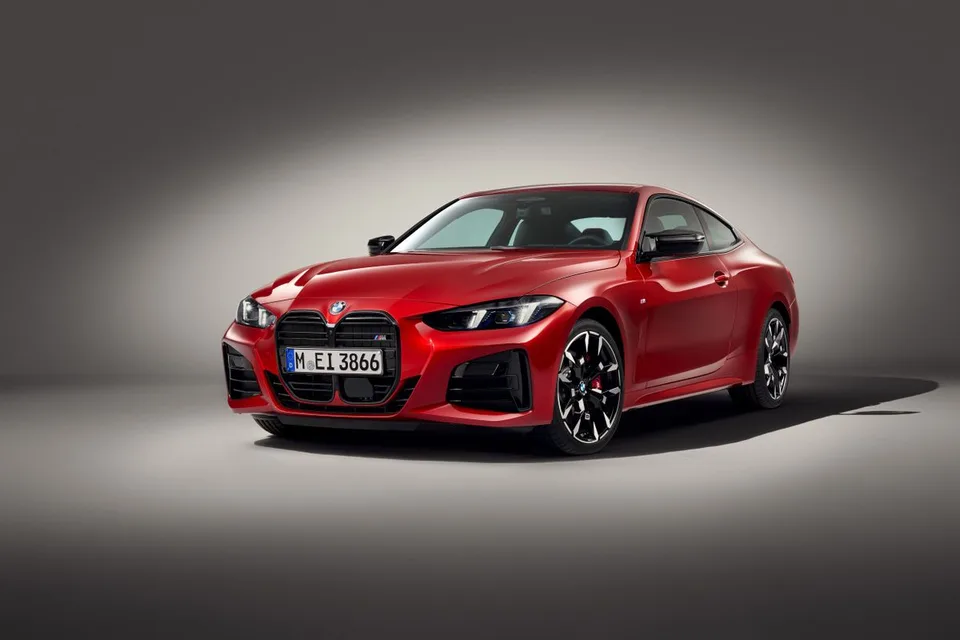 4 series 2 generation, restyling 1