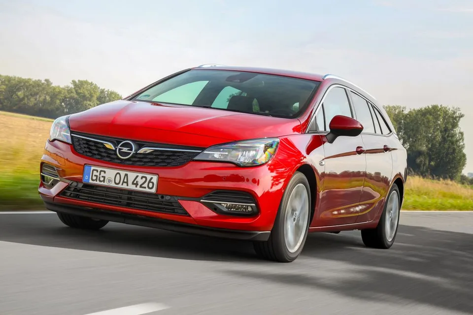 Astra 5 generation, restyling